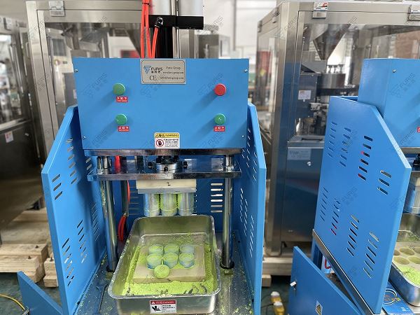 Pneumatic Semi-auto Shampoo Press Machine Shampoo Bomb Bath Shower Bomb Machine For Sale